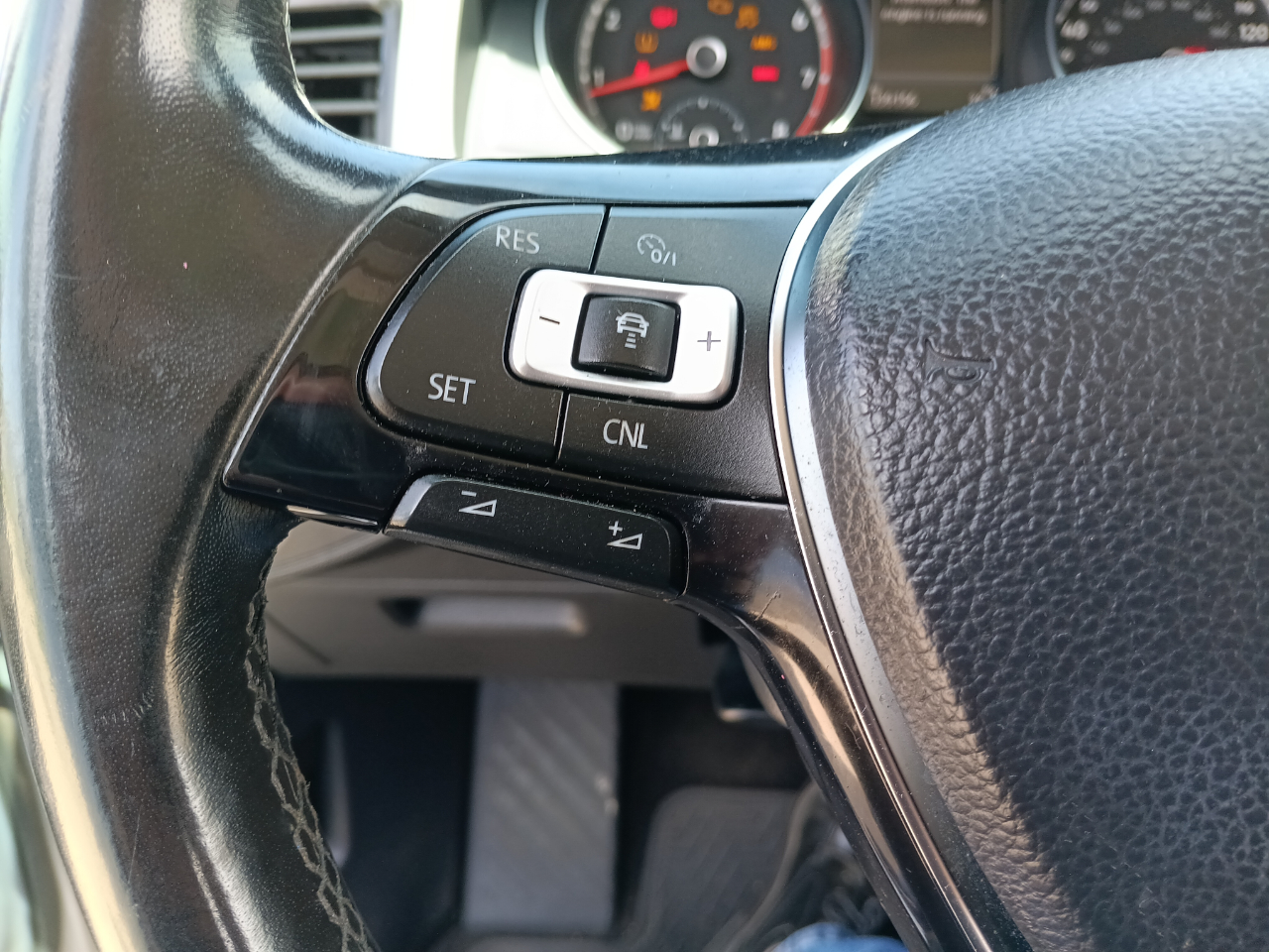 Volkswagen Atlas V6 SEL 2018