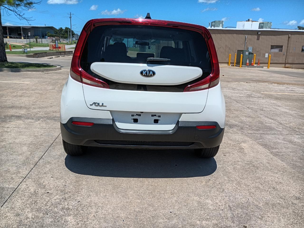 Kia Soul LX 2020