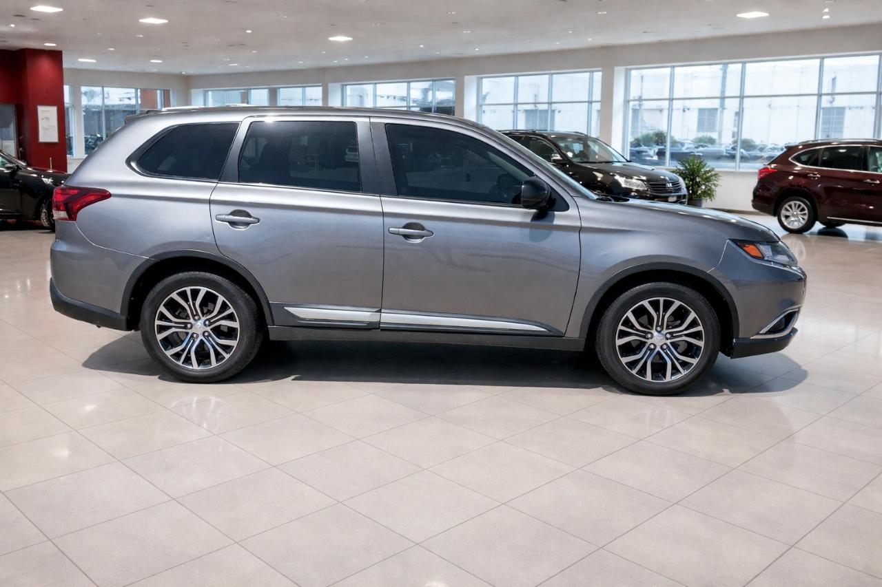 Mitsubishi Outlander ES 2WD 2018
