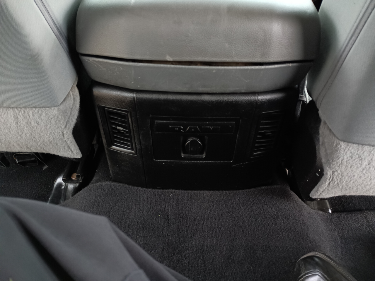 RAM 1500 Classic SLT LWB 4WD 2019 RAM 1500 Classic SLT LWB 4WD 2019