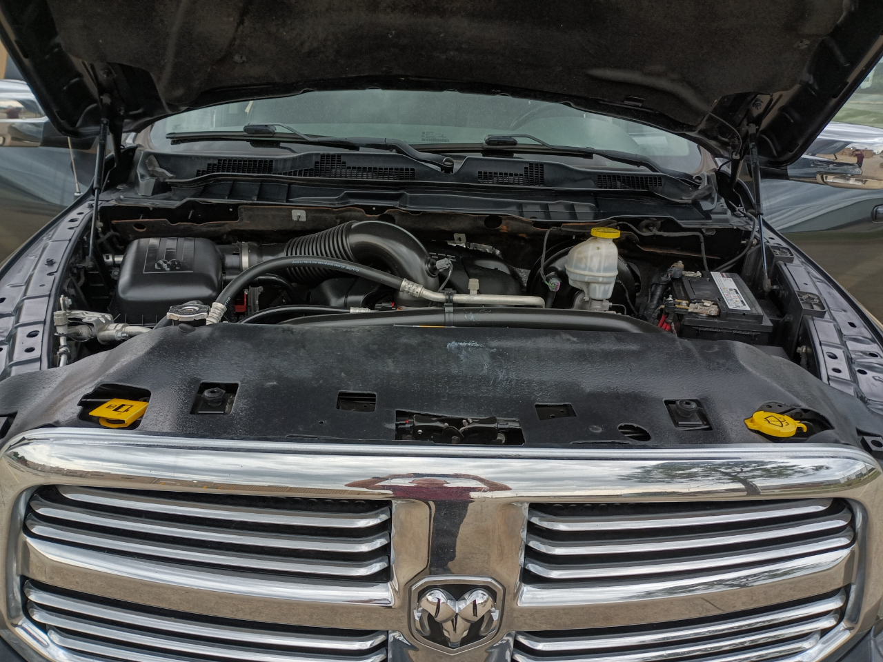 RAM 1500 Classic SLT LWB 4WD 2019 RAM 1500 Classic SLT LWB 4WD 2019