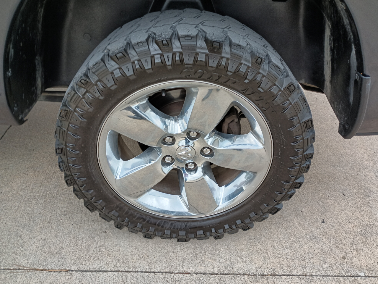 RAM 1500 Classic SLT LWB 4WD 2019 RAM 1500 Classic SLT LWB 4WD 2019