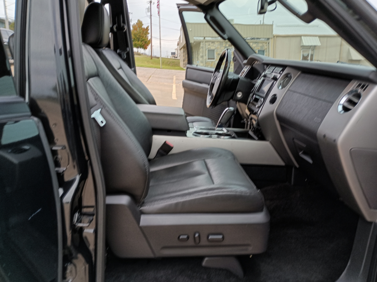 Ford Expedition Limited 4WD 2014 Ford Expedition Limited 4WD 2014