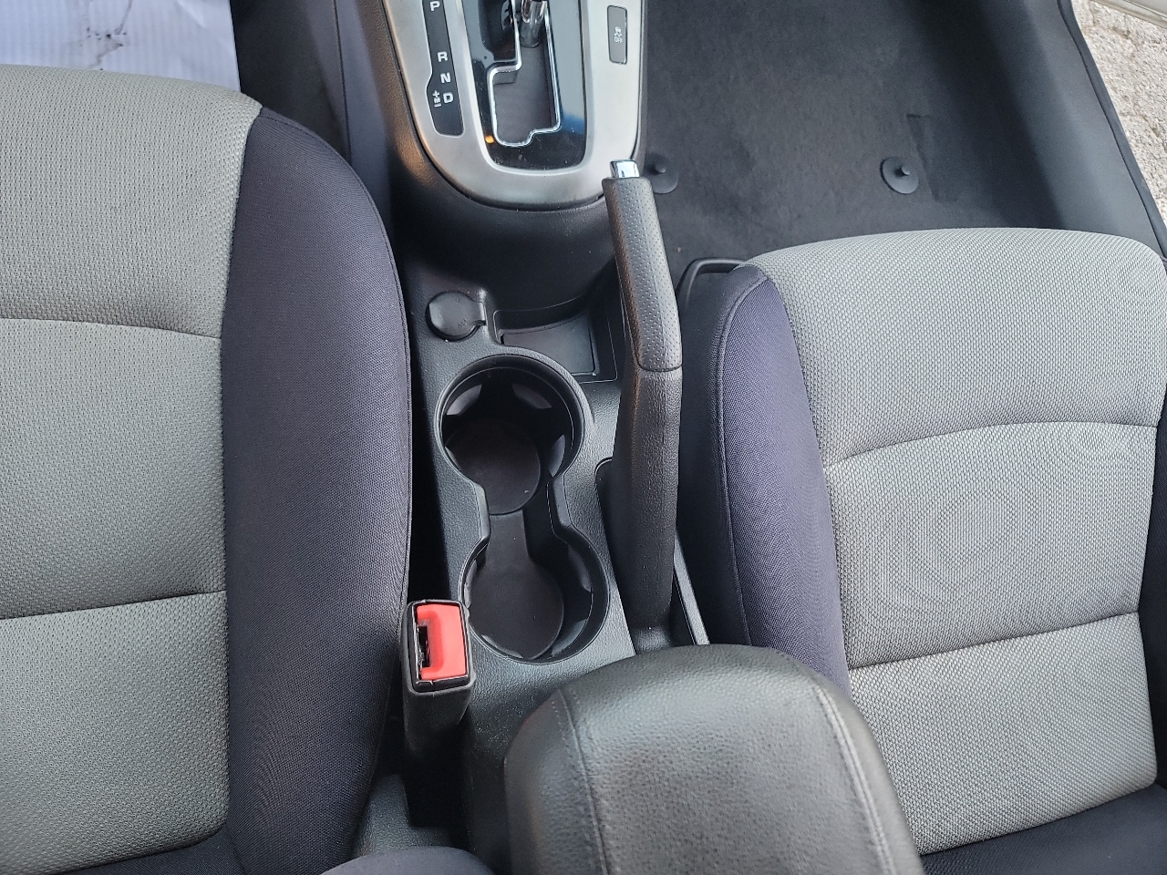 Chevrolet Cruze LS Auto 2014 Chevrolet Cruze LS Auto 2014