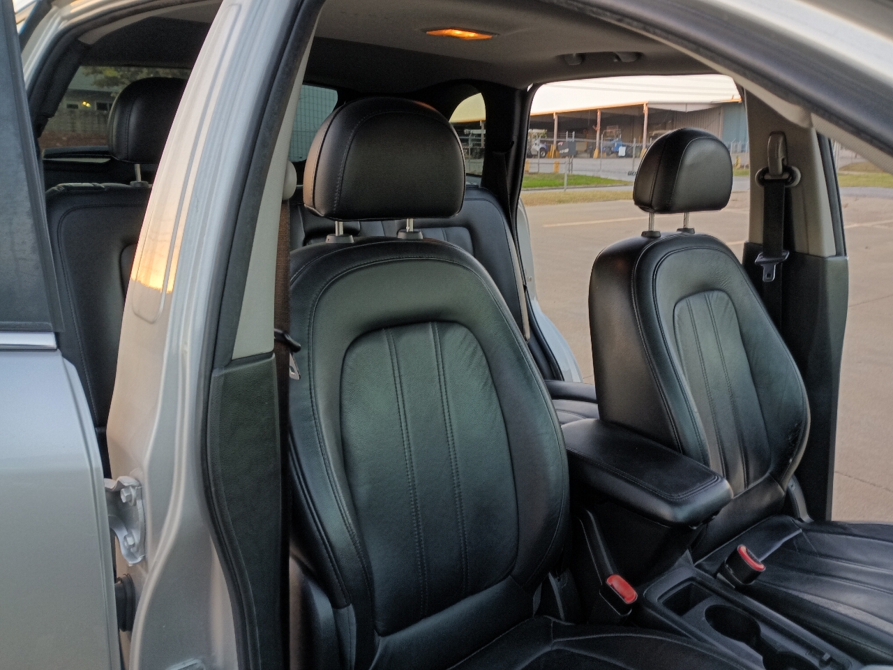 Chevrolet Captiva Sport 1LT FWD 2013