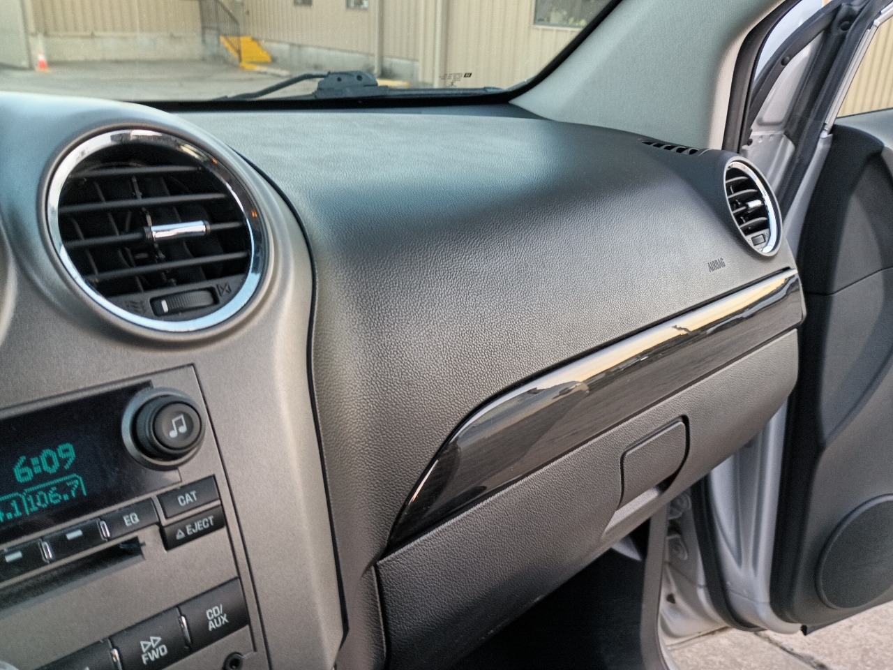 Chevrolet Captiva Sport 1LT FWD 2013