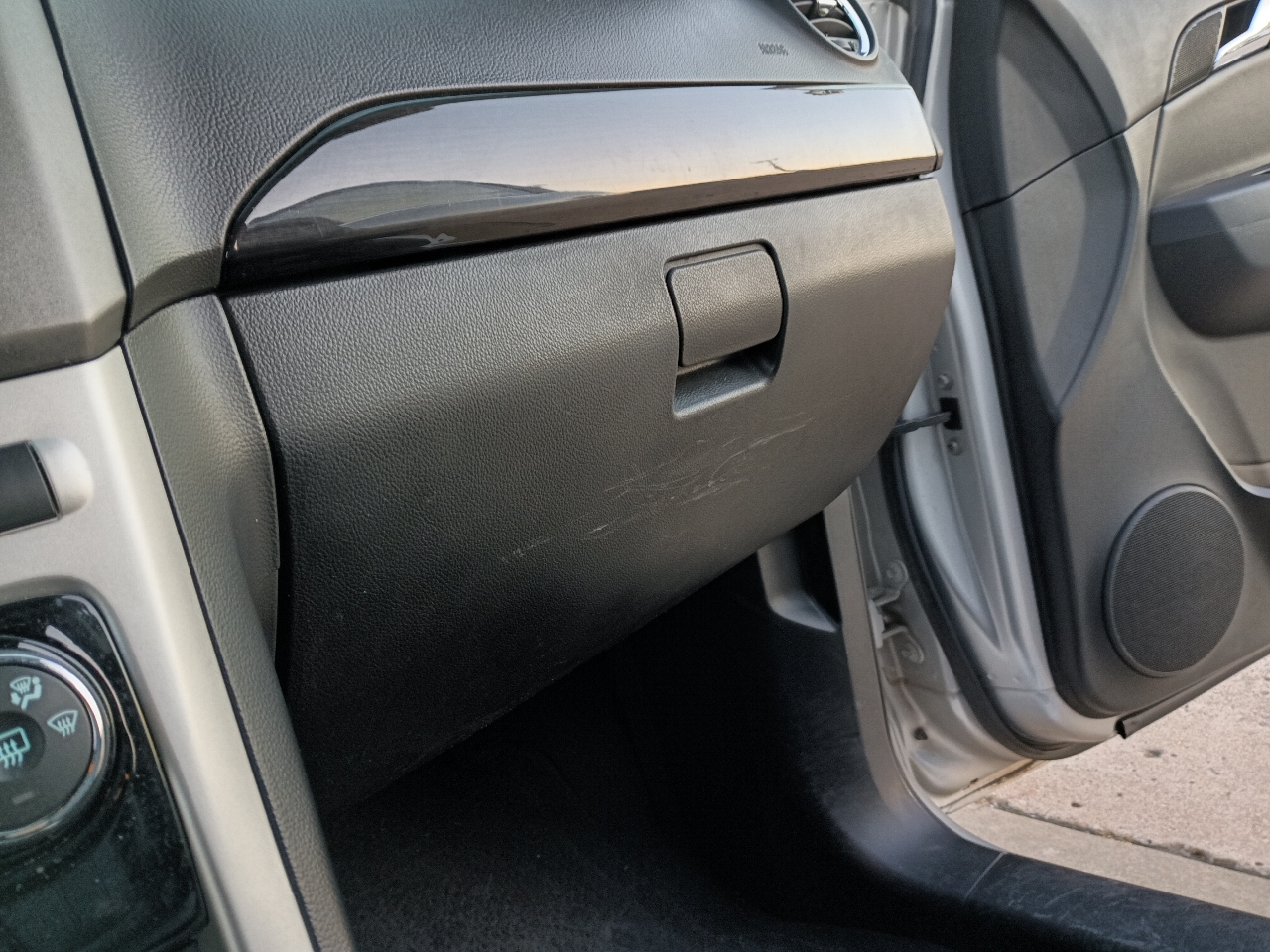 Chevrolet Captiva Sport 1LT FWD 2013