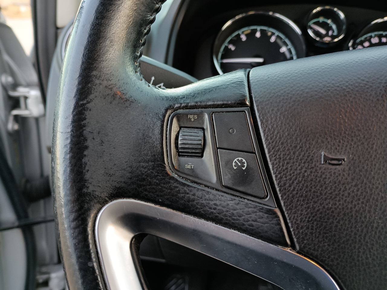 Chevrolet Captiva Sport 1LT FWD 2013