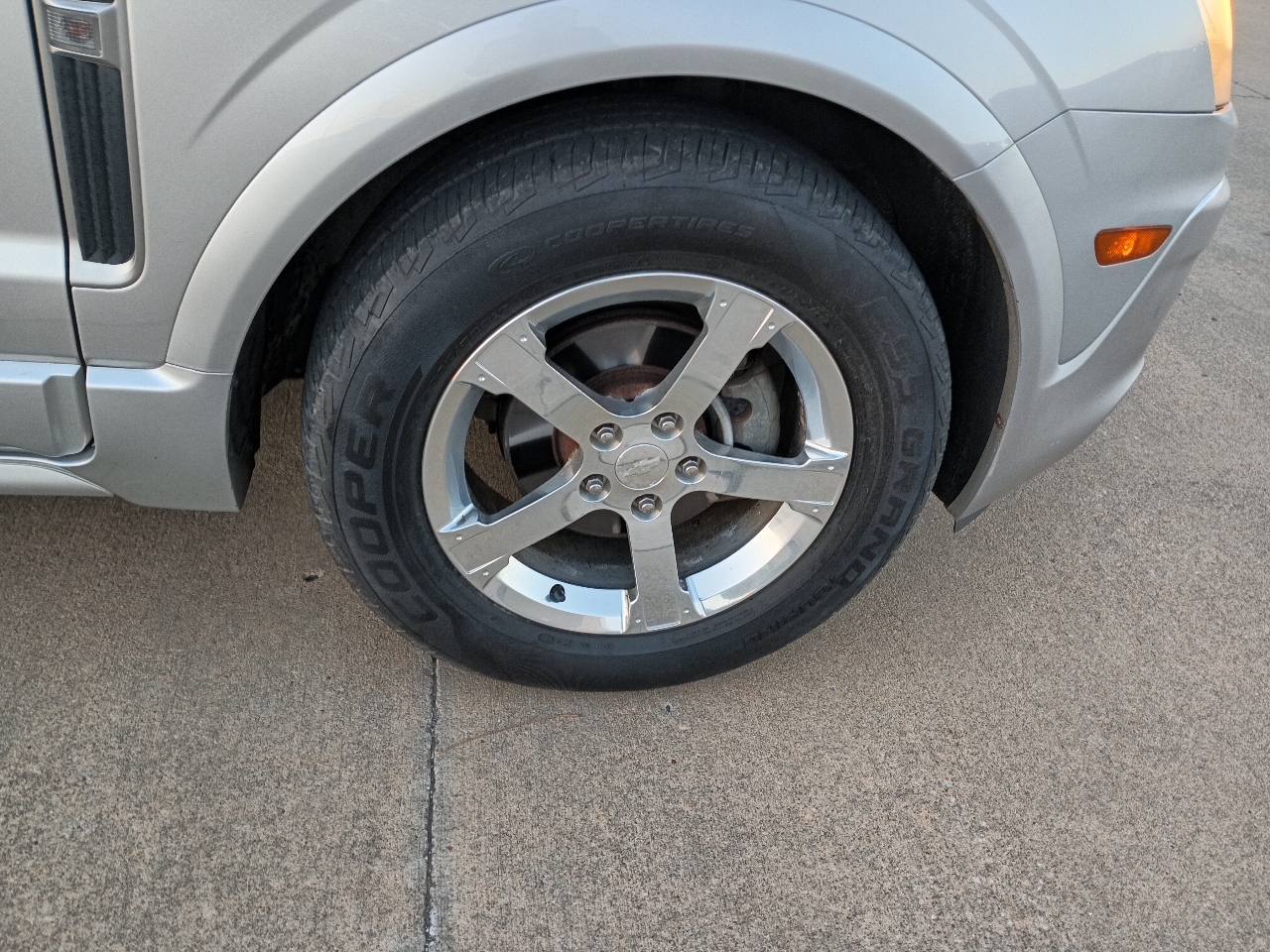 Chevrolet Captiva Sport 1LT FWD 2013