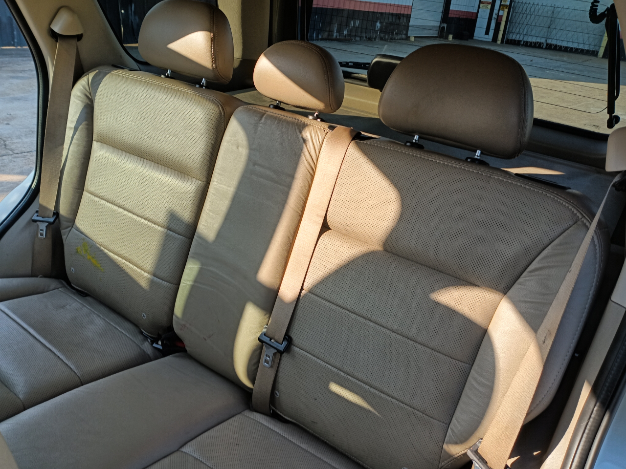 Ford Escape Limited 2WD 2005