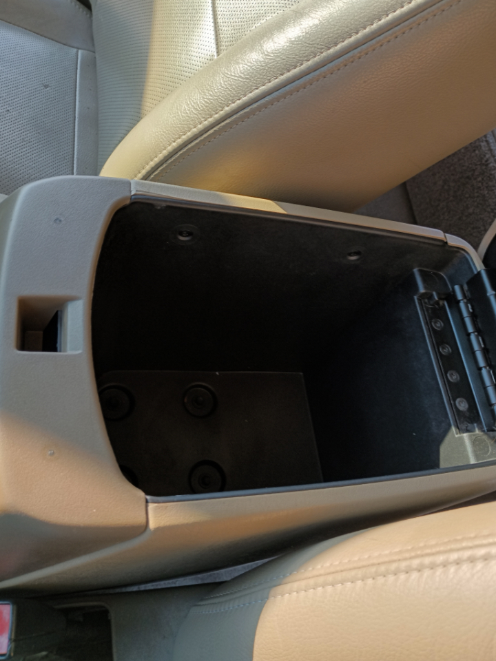 Ford Escape Limited 2WD 2005