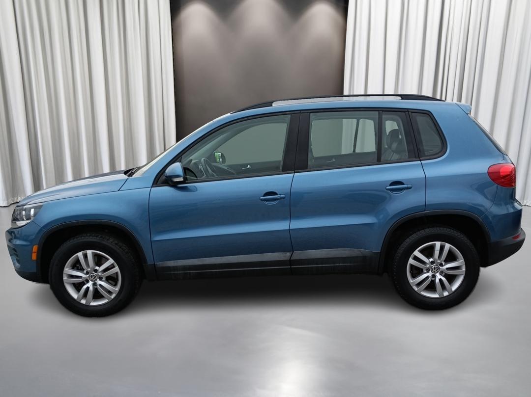 Volkswagen Tiguan S 2017