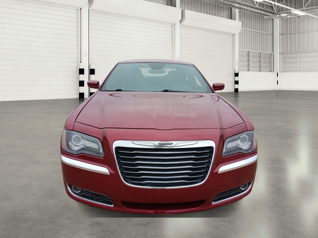 2012 Chrysler 300 S photo 2