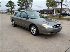 2003 Ford Taurus 