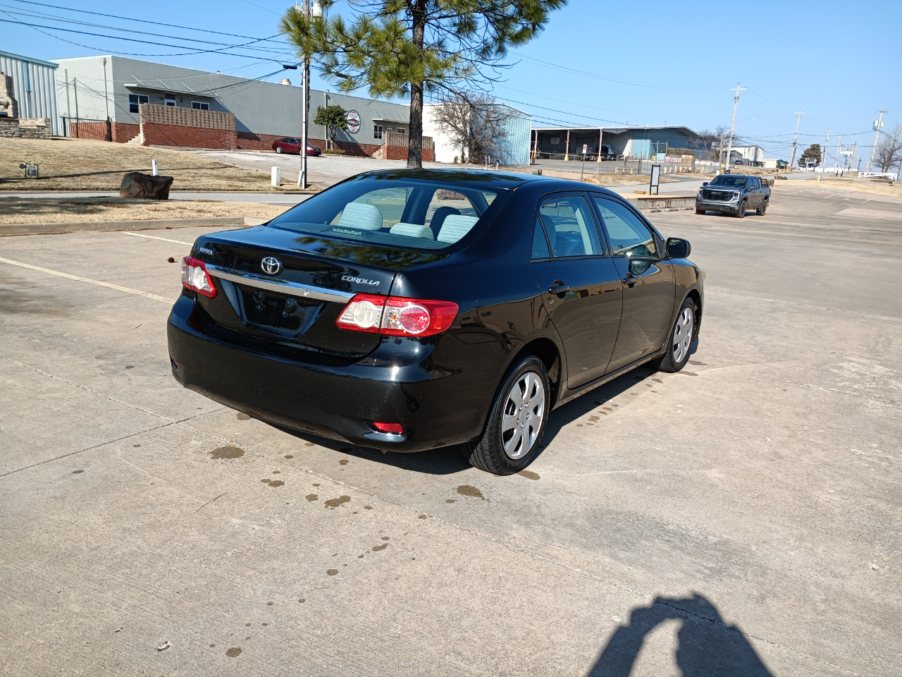 Toyota Corolla LE 4-Speed AT 2012
