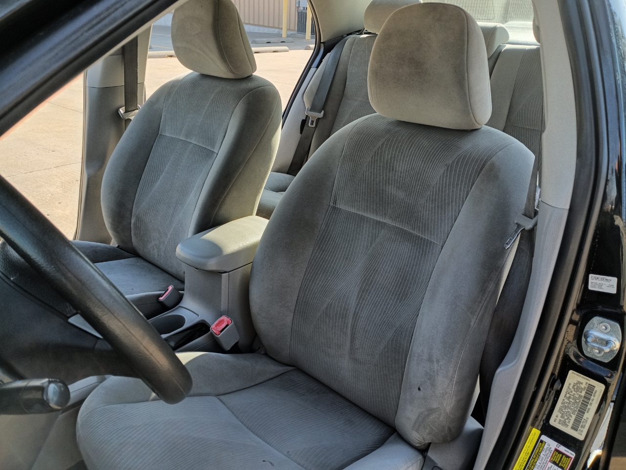 Toyota Corolla LE 4-Speed AT 2012