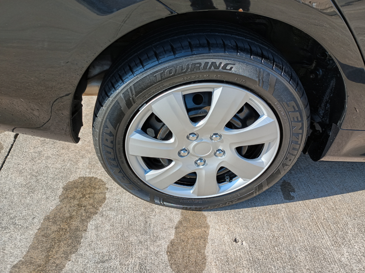 Toyota Corolla LE 4-Speed AT 2012