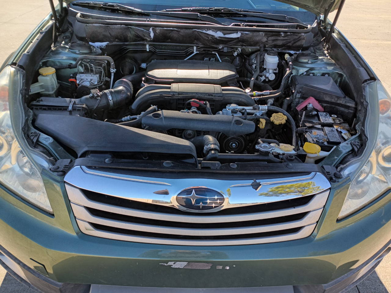 Subaru Outback 2.5i Limited 2010