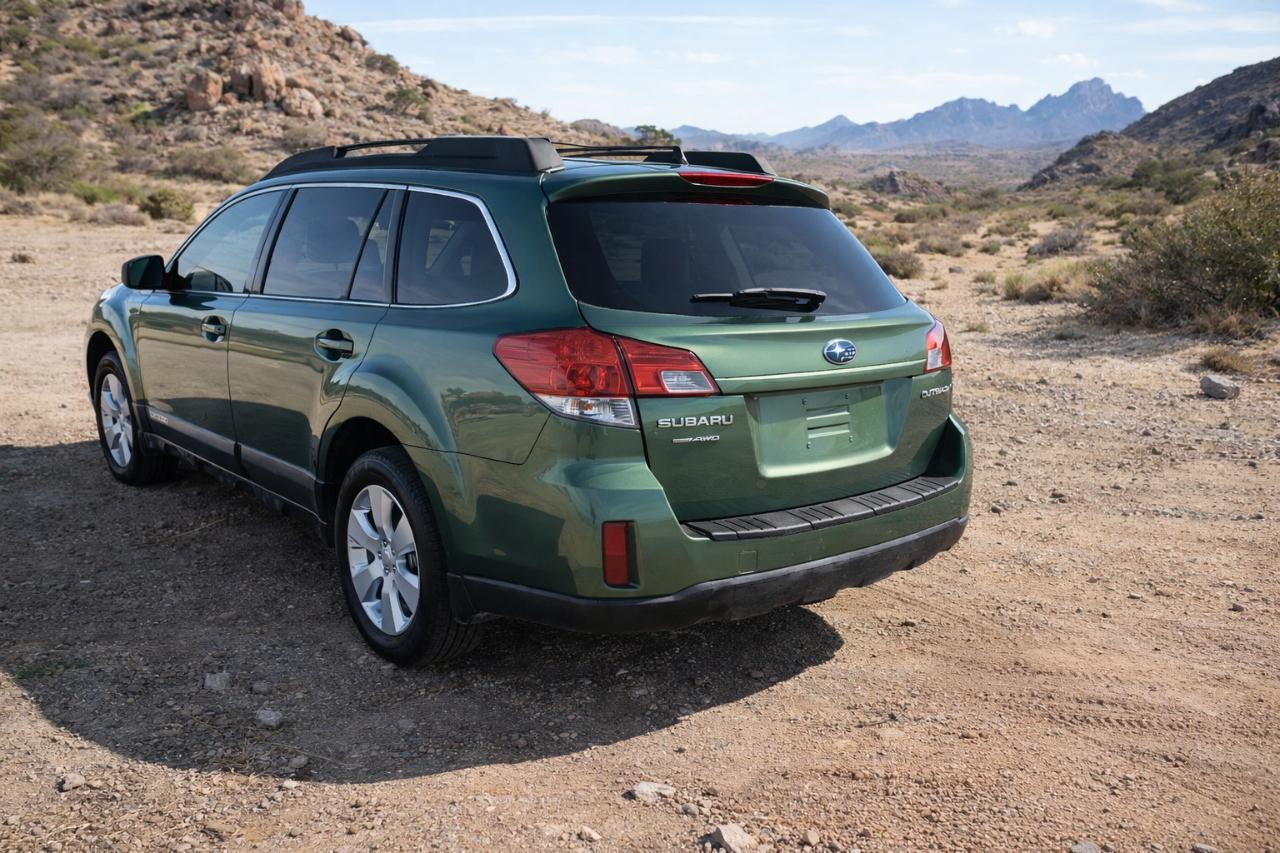 Subaru Outback 2.5i Limited 2010