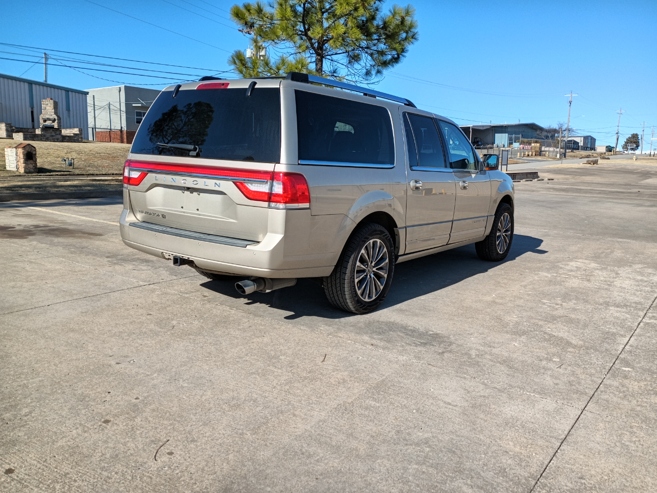 Lincoln Navigator L Select 4WD 2017