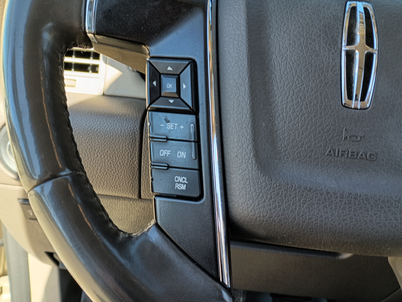 Lincoln Navigator L Select 4WD 2017