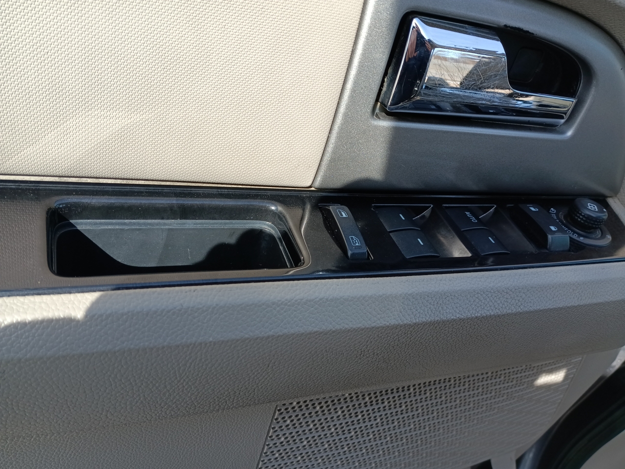 Ford Expedition Limited 2WD 2013