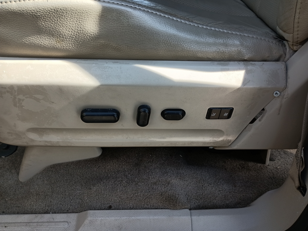 Ford Expedition Limited 2WD 2013