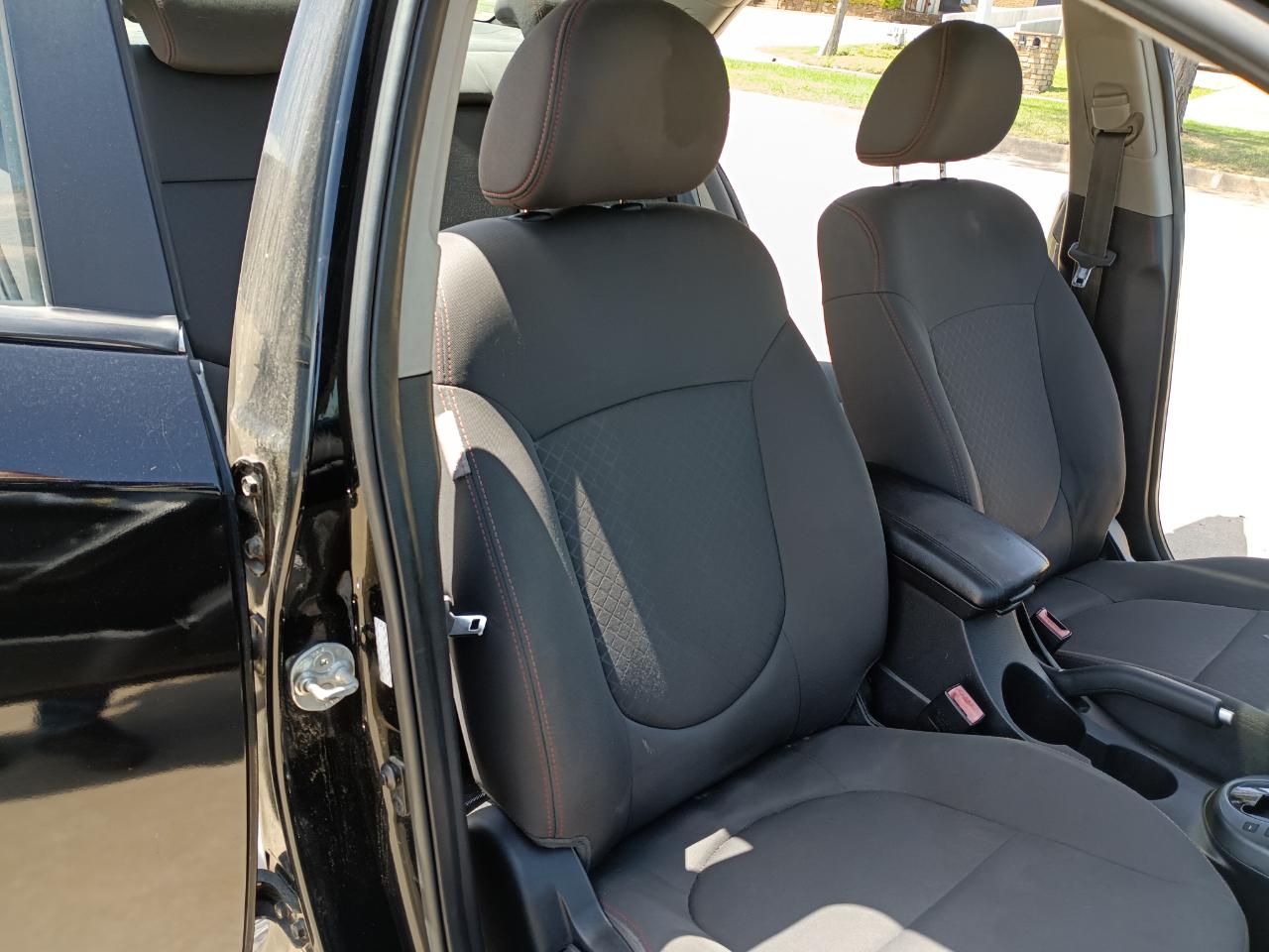 Kia Forte SX 2010