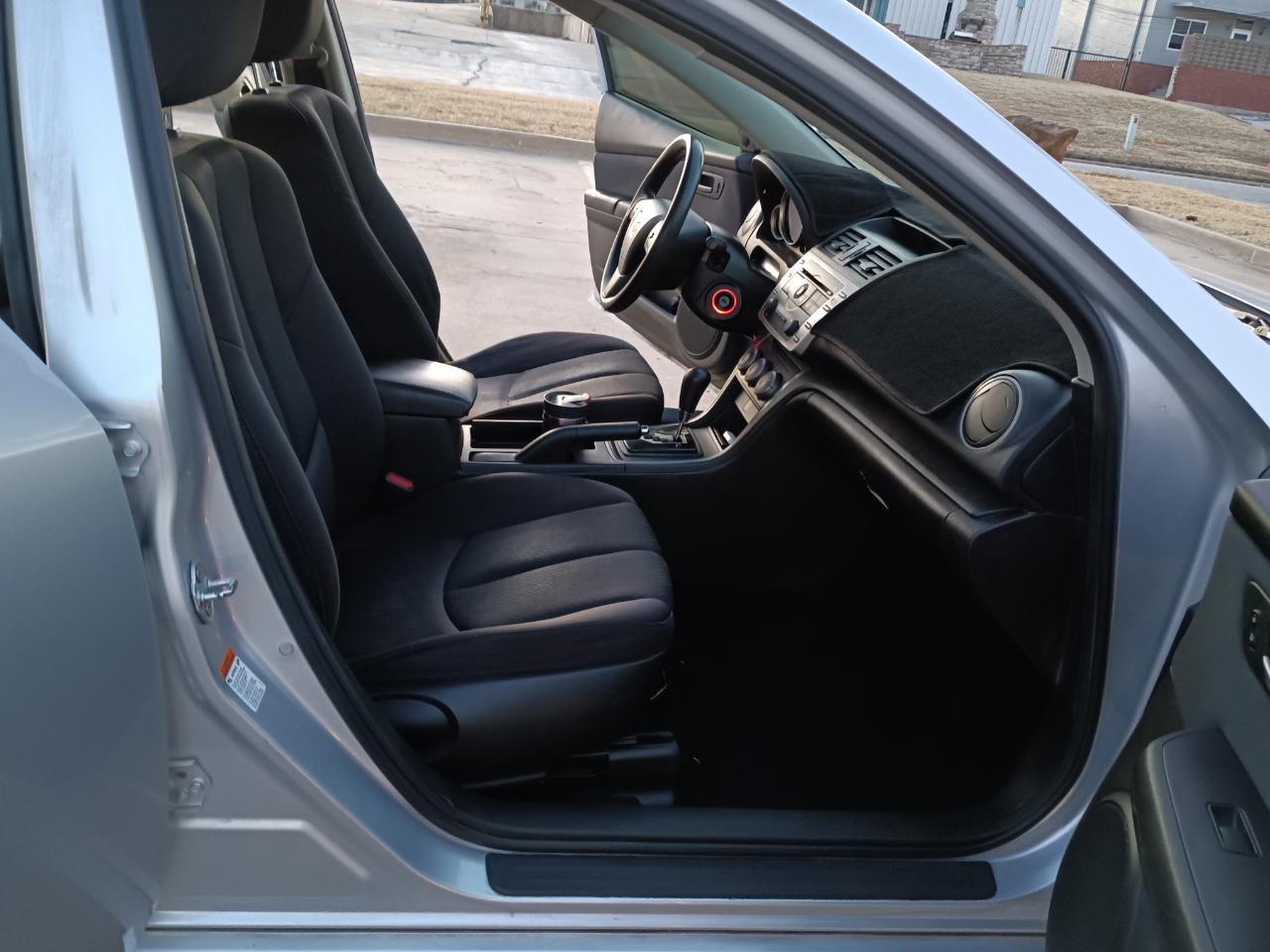 Mazda MAZDA6 i Sport 2011