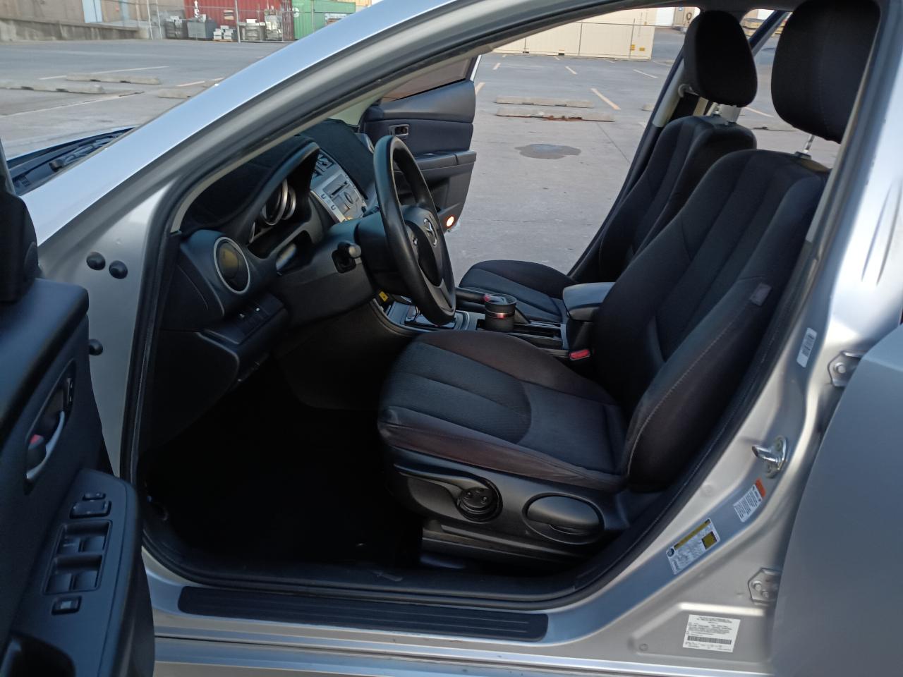 Mazda MAZDA6 i Sport 2011