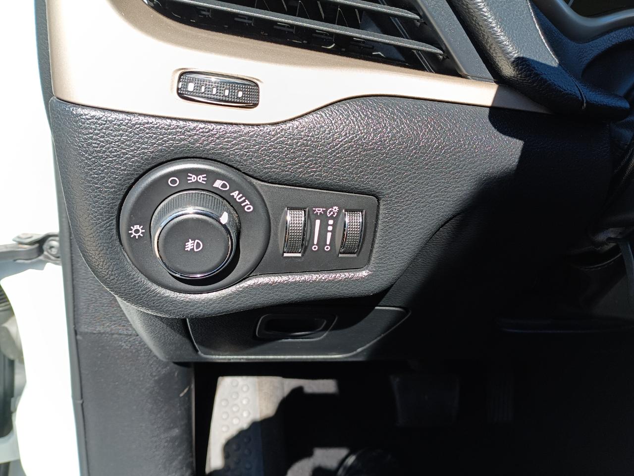 Jeep Cherokee Limited FWD 2014