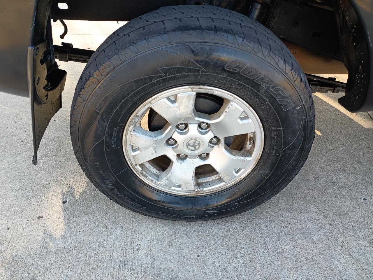 Toyota Tacoma Double Cab Long Bed V6 Auto 4WD 2009