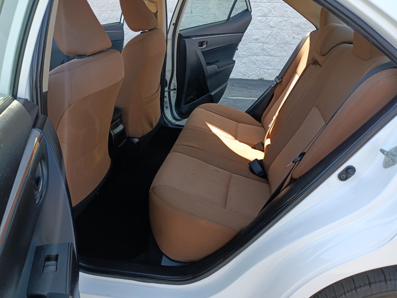 Toyota Corolla LE CVT 2016