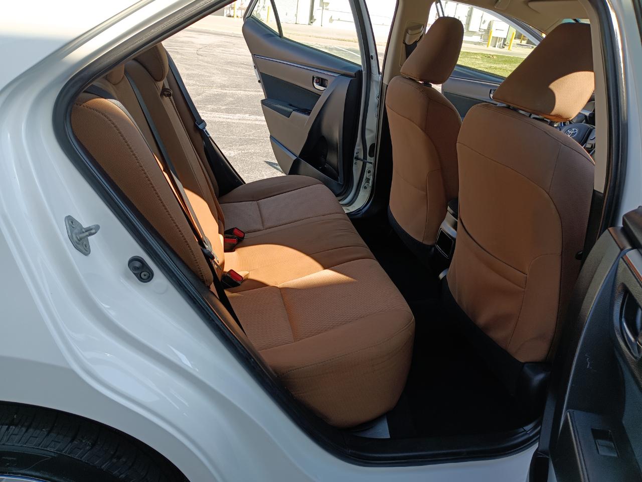 Toyota Corolla LE CVT 2016