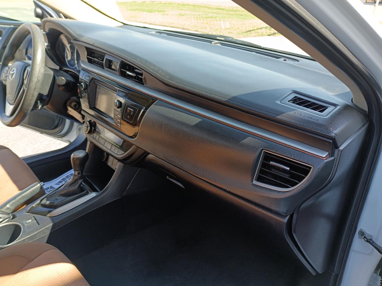 Toyota Corolla LE CVT 2016