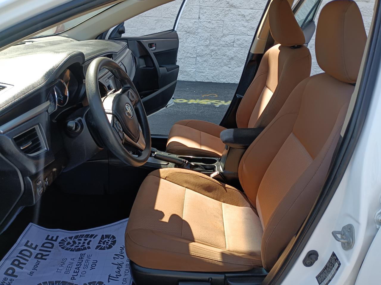 Toyota Corolla LE CVT 2016