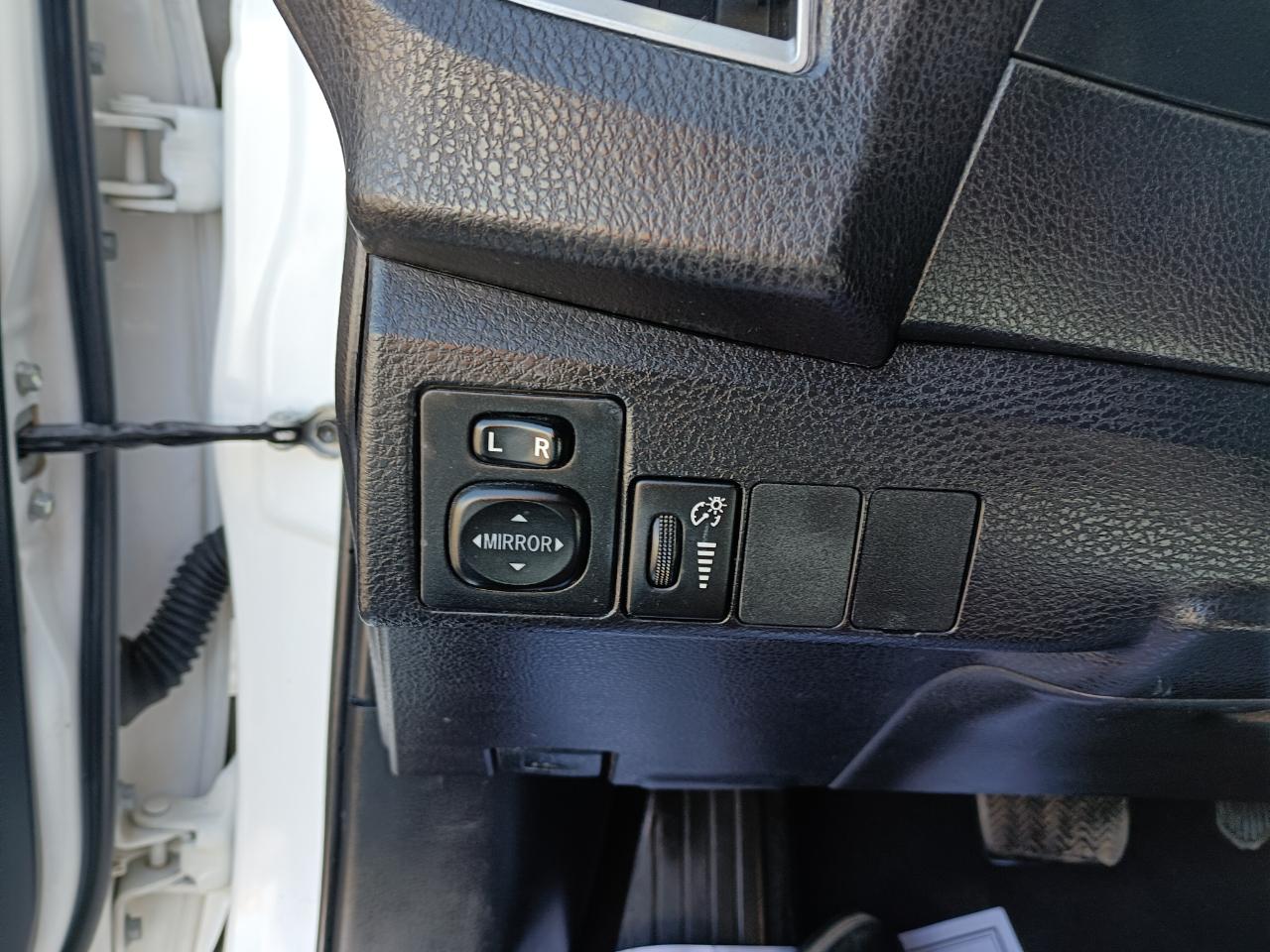 Toyota Corolla LE CVT 2016