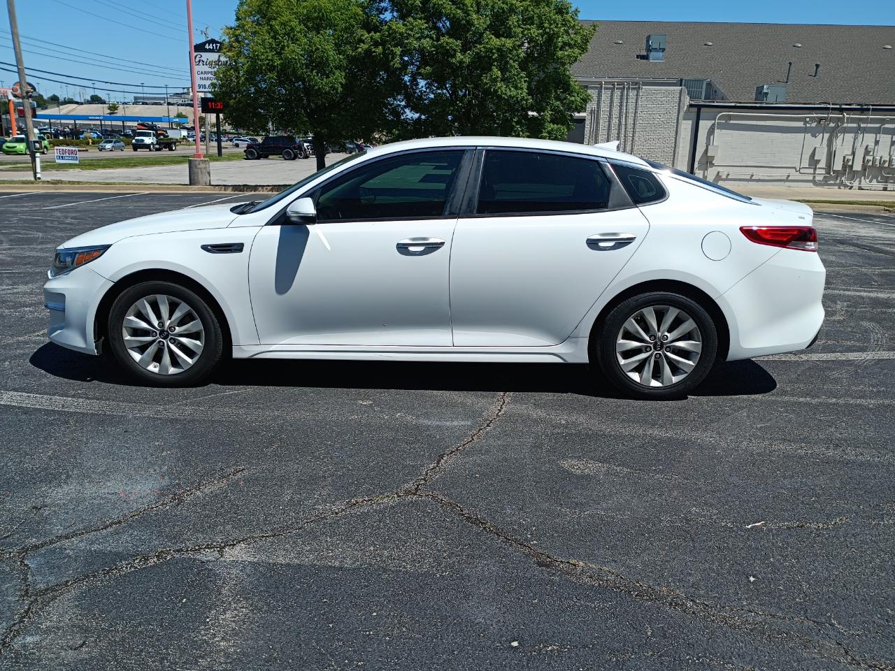 Kia Optima LX 2016