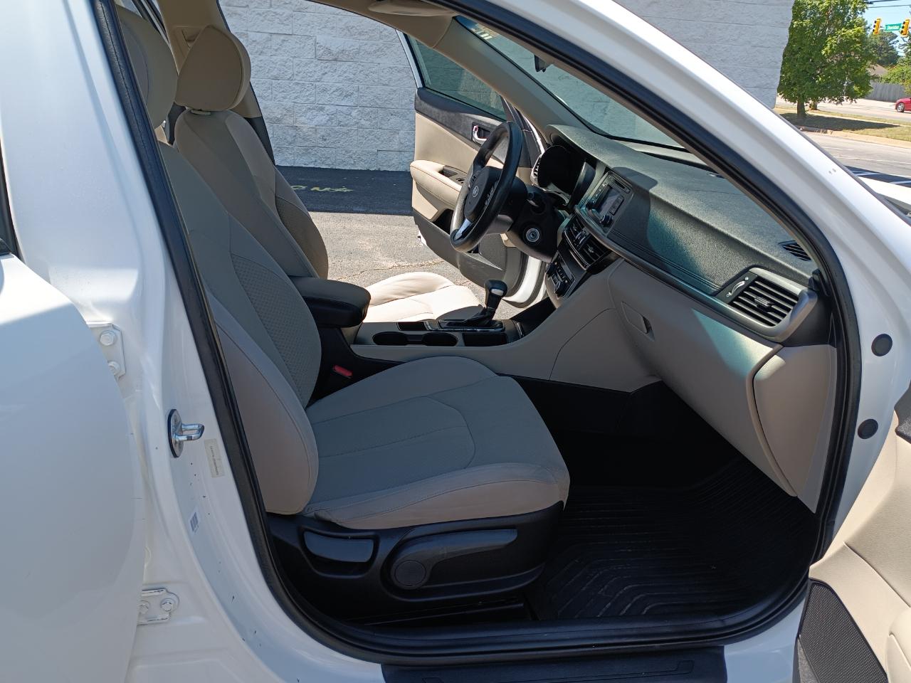 Kia Optima LX 2016