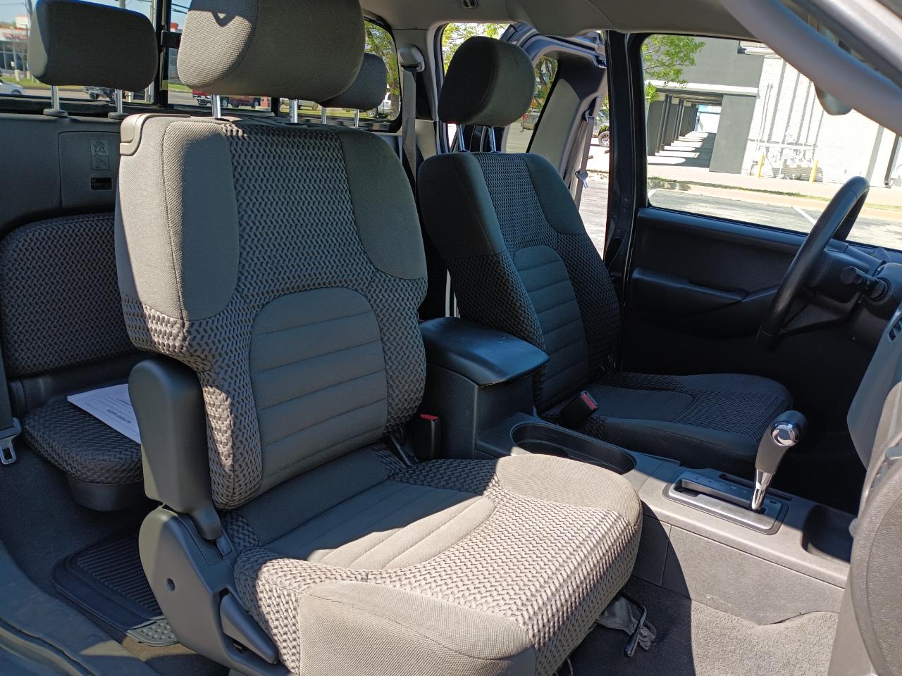 Nissan Frontier SE 2007