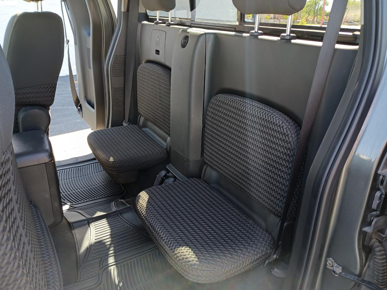 Nissan Frontier SE 2007