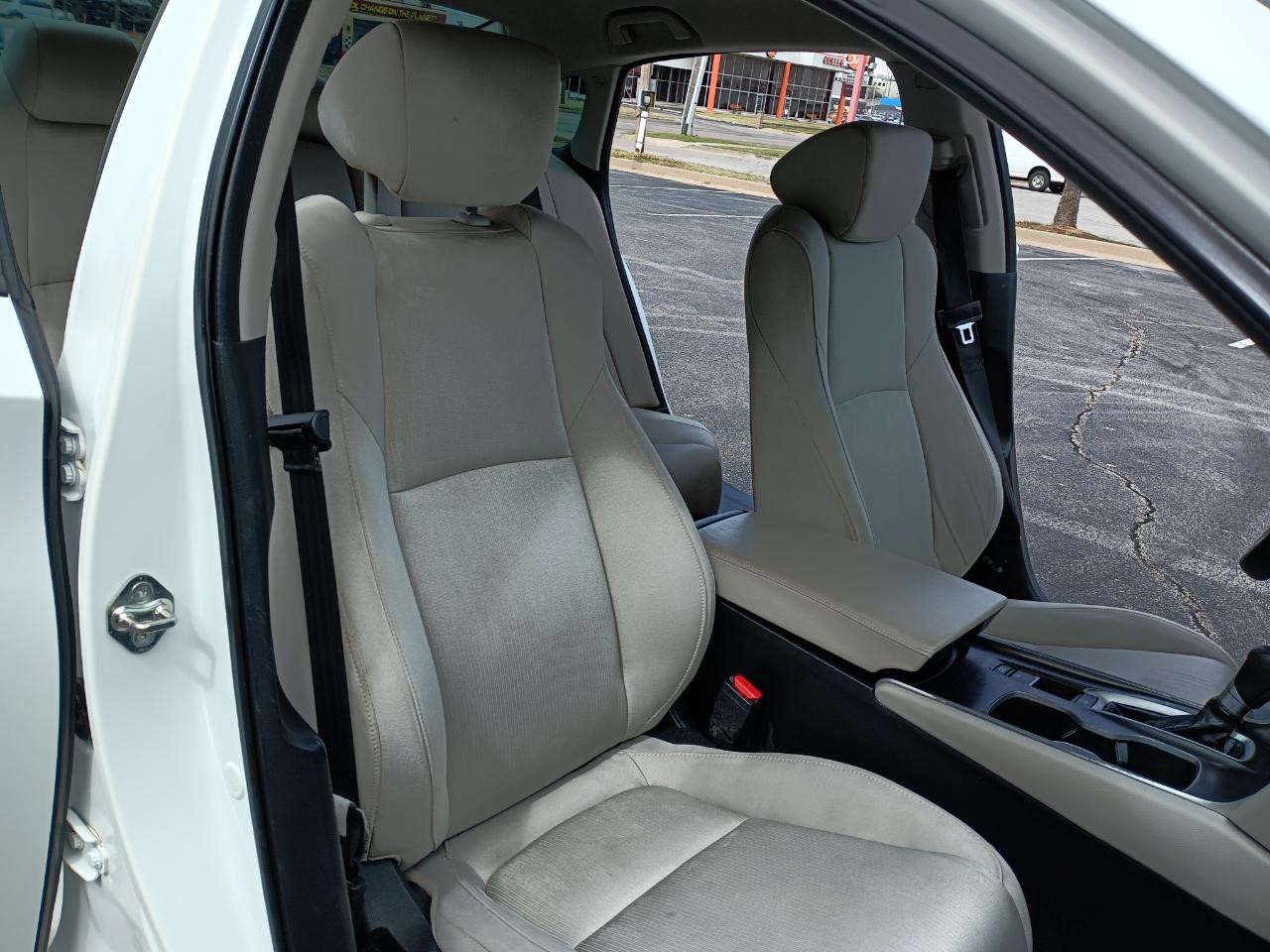 Honda Accord LX sedan 2019