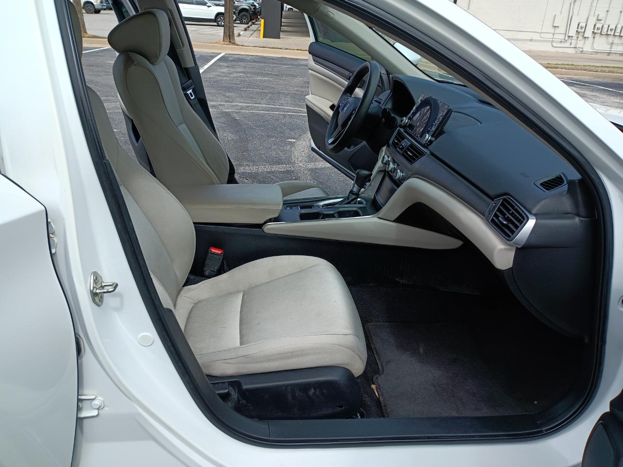 Honda Accord LX sedan 2019