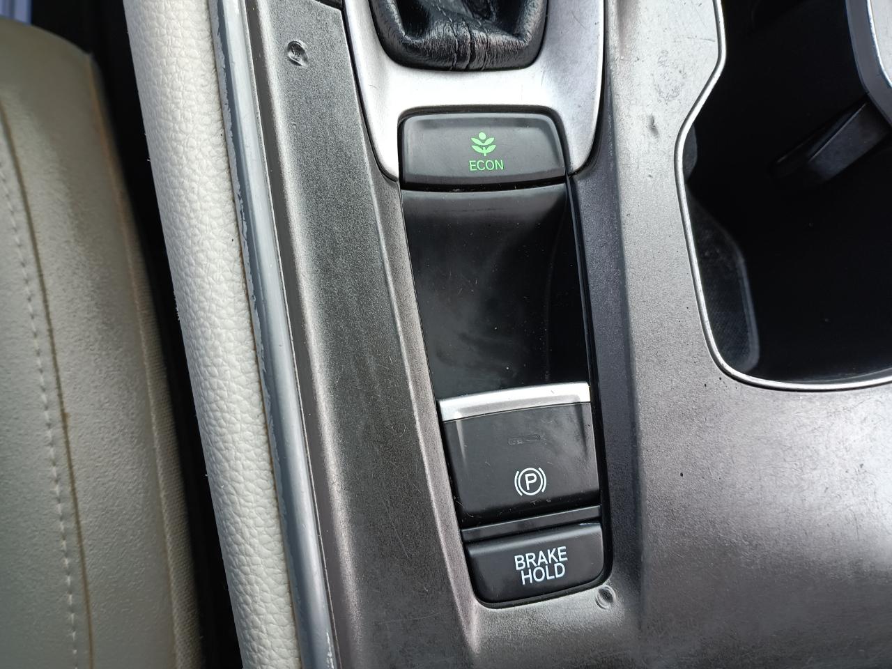 Honda Accord LX sedan 2019