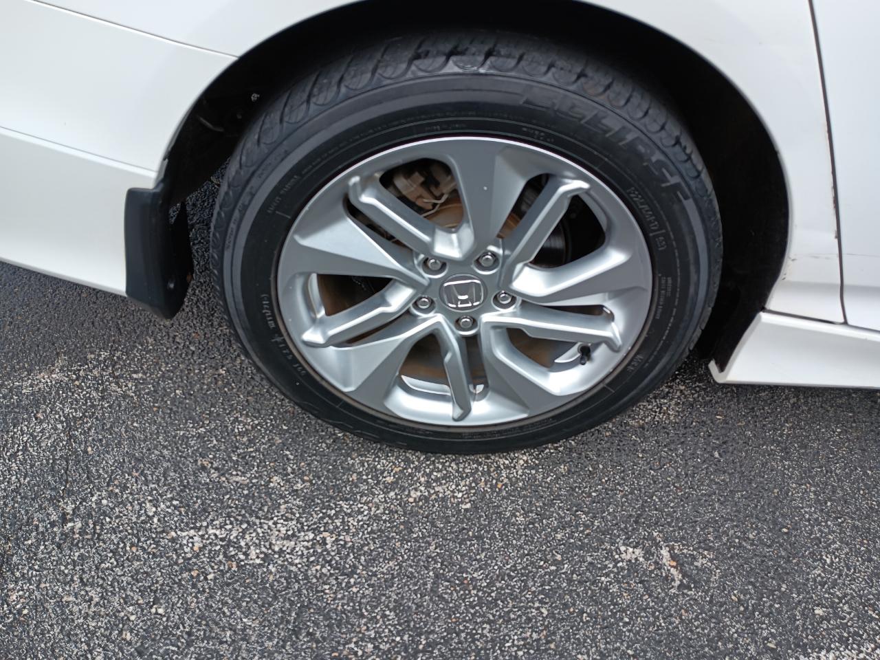 Honda Accord LX sedan 2019