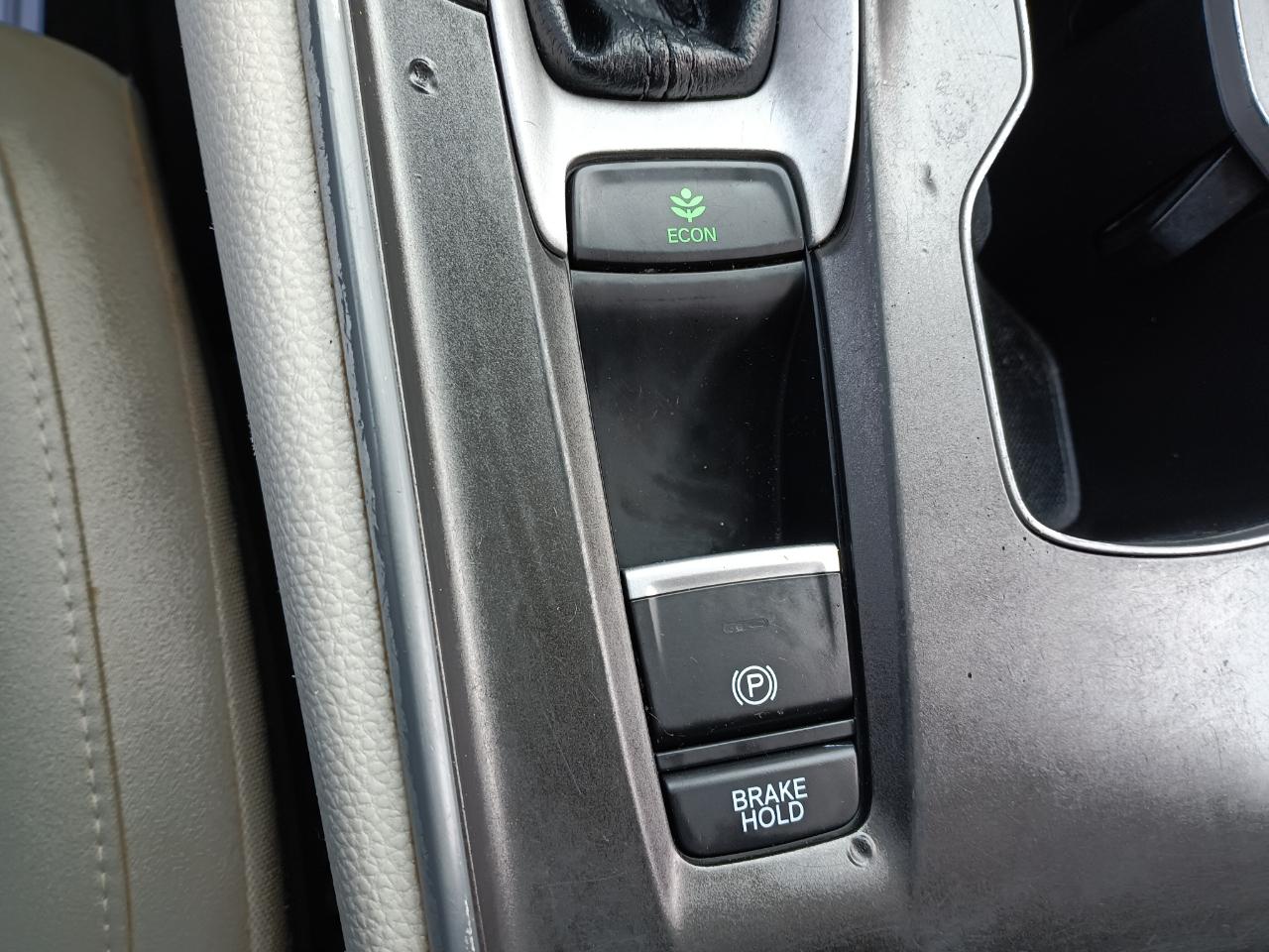Honda Accord LX sedan 2019