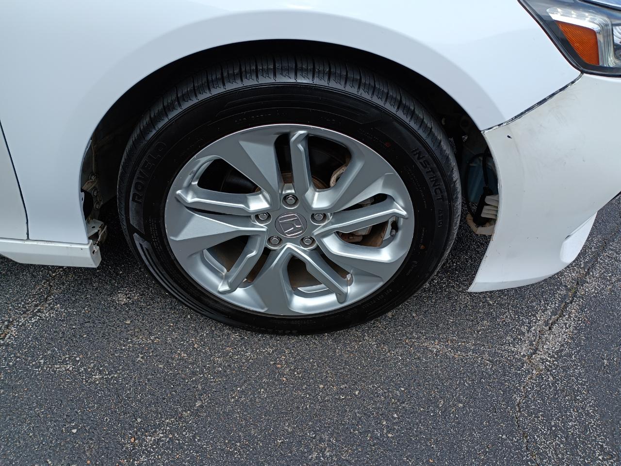 Honda Accord LX sedan 2019