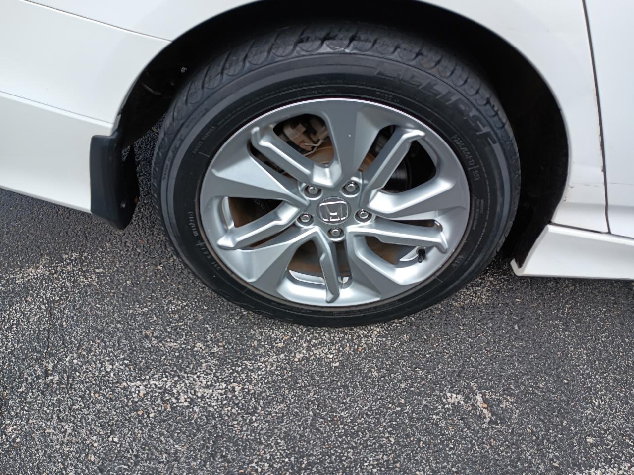 Honda Accord LX sedan 2019