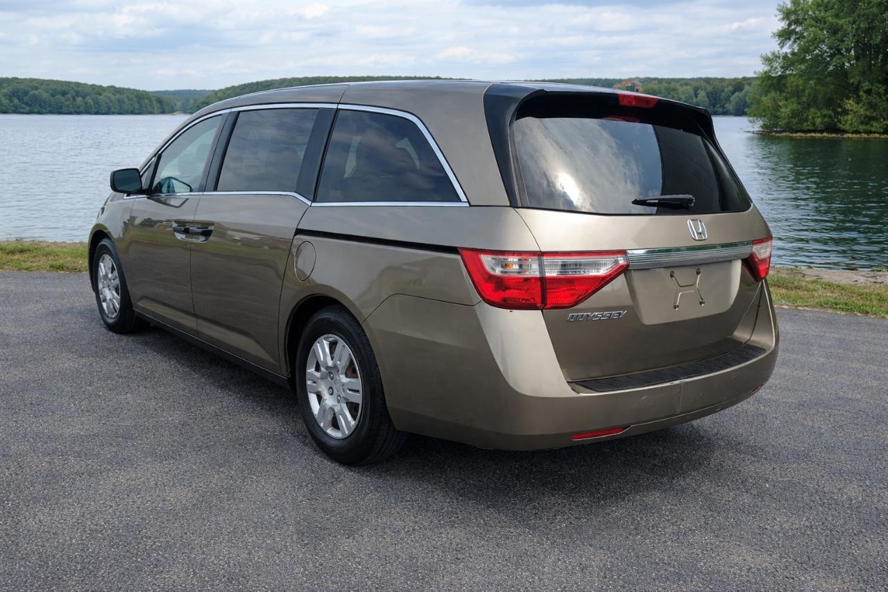 Honda Odyssey LX 2012