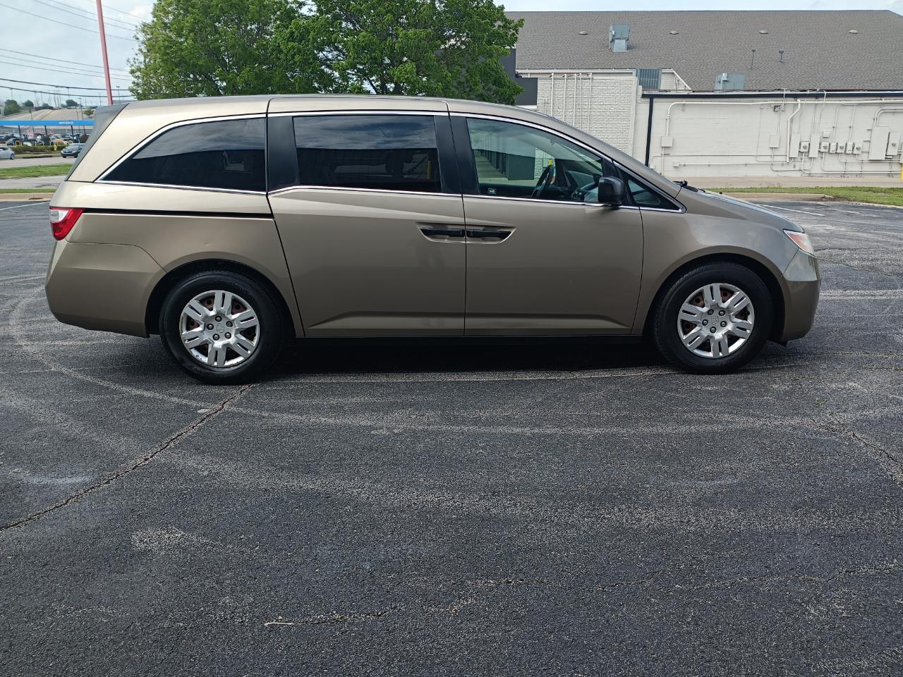 Honda Odyssey LX 2012